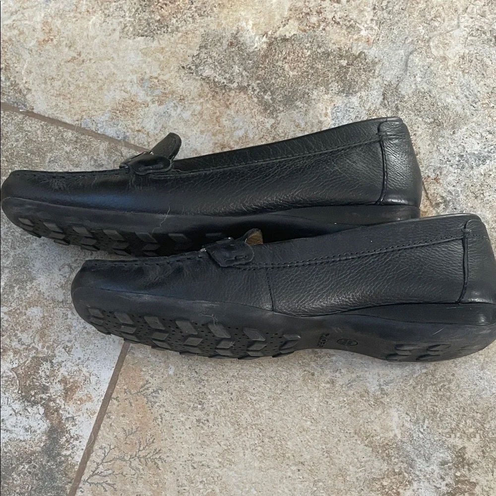 Geox Women's Black Leather Loafers with Metal Detail